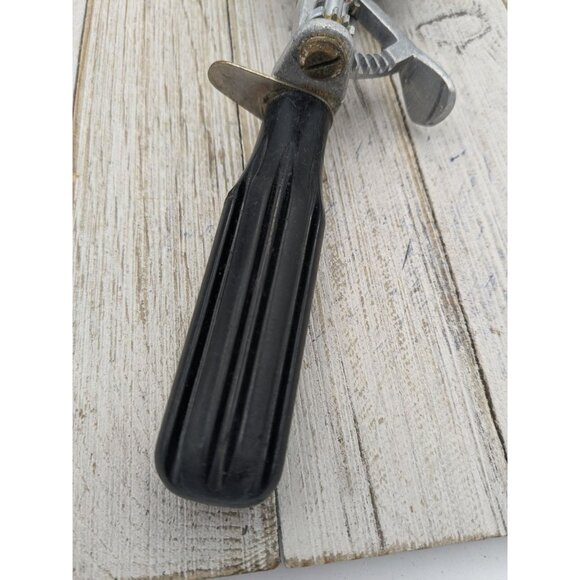 Peerless Metal Ice Cream Scoop Black Handle - Picture 2 of 9